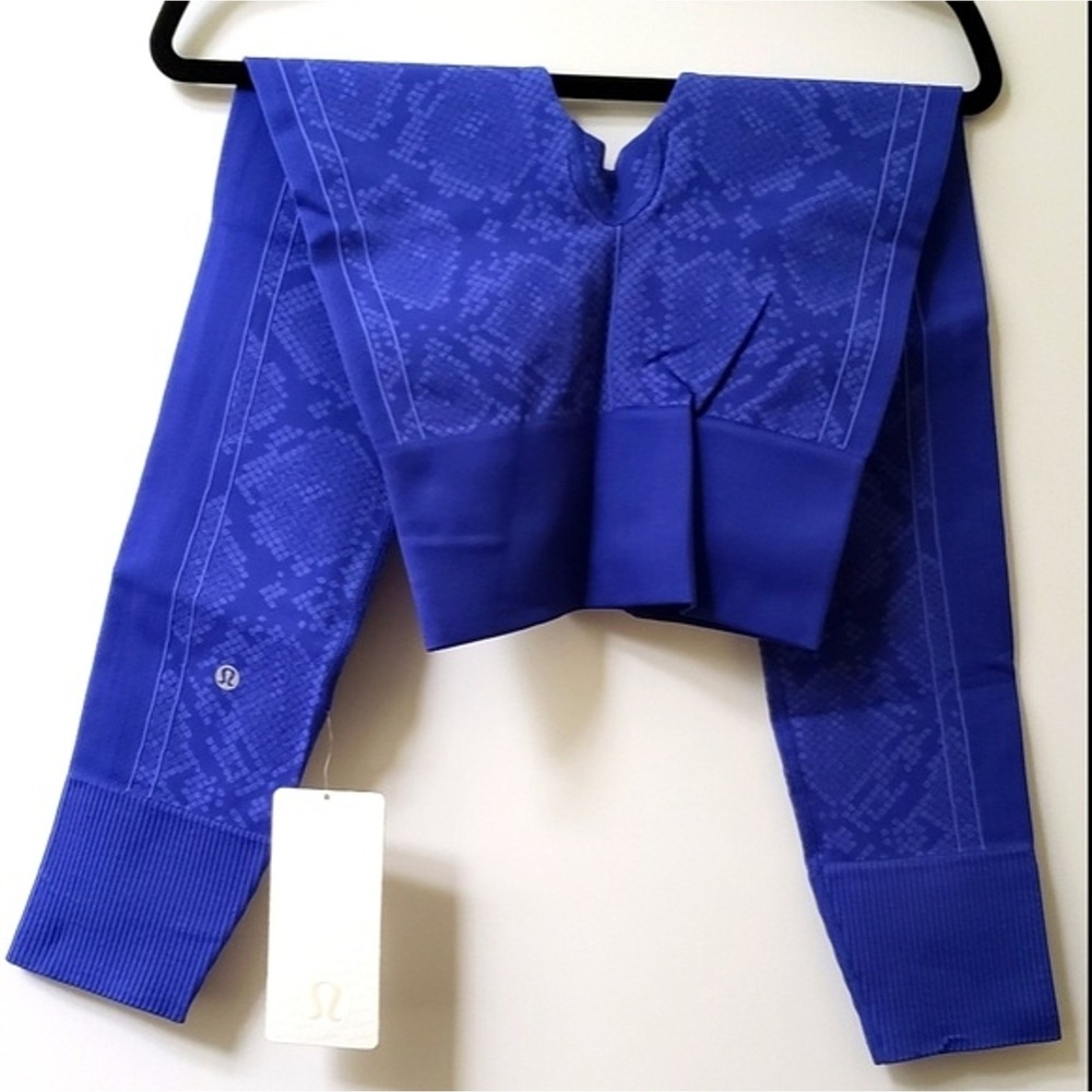 Lululemon leggings RARE Ebb‎ to Street NWT Snakeskin Print